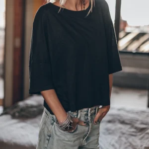 The Black Loose Linen T-Shirt